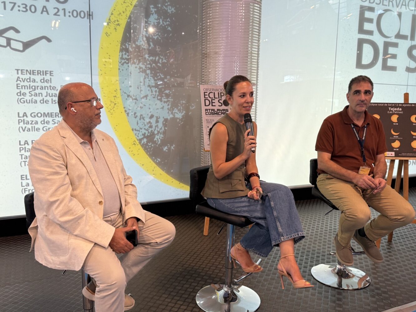 Cosmic Viewpoint: Solar Eclipse 2026 – La Graciosa